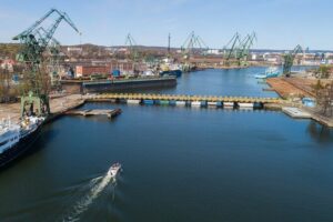 Cruises on the Motlawa River - The Waterfront Circuit: What You See and Why It Matters