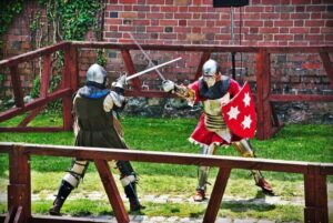 From Gdansk: Malbork Castle Half-Day Private Tour - The 6-Hour Flow: Pickup, Entry, Castle Walk, Amber Cellars, Back to Gdansk