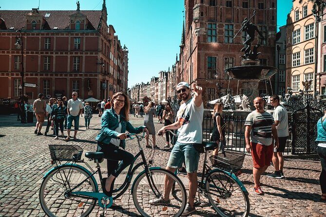 Gdansk Highlights Bicycle Tour - Sala BHP and Solidarność: The Strikes That Changed Poland