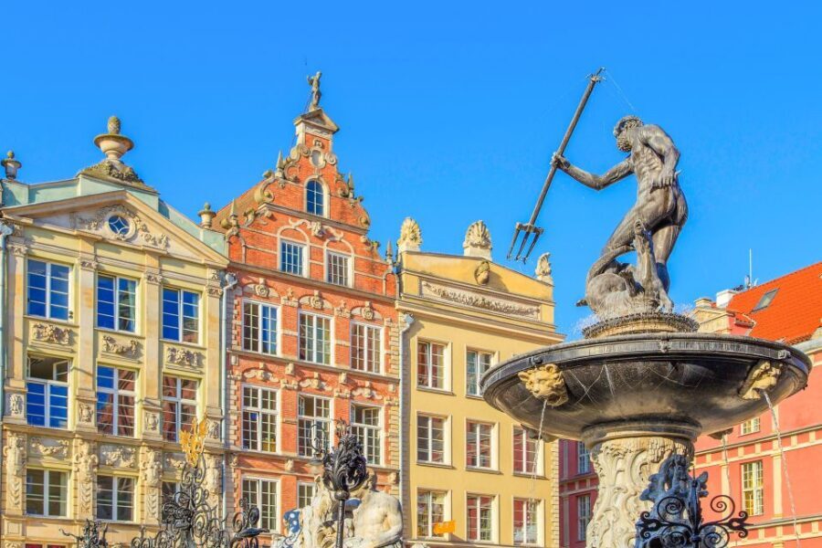 Gdansk Old Town 2-Hour Walking Tour - Long Market, Town Hall, and the Fountain Pause That Actually Matters