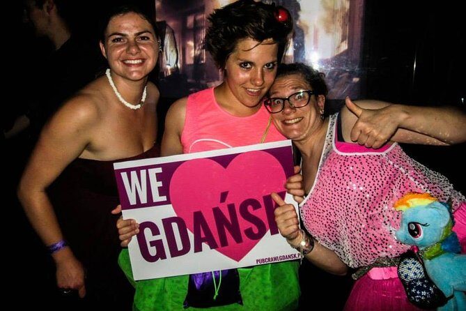 Gdansk Pub Crawl with Free Drinks - The vibe: what this Gdańsk pub crawl is really for