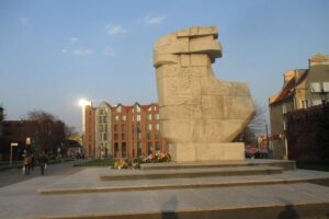 Museum of the Second World War Gdansk Private Tour & Tickets - Start Point Check: Where You Meet and Why It Matters