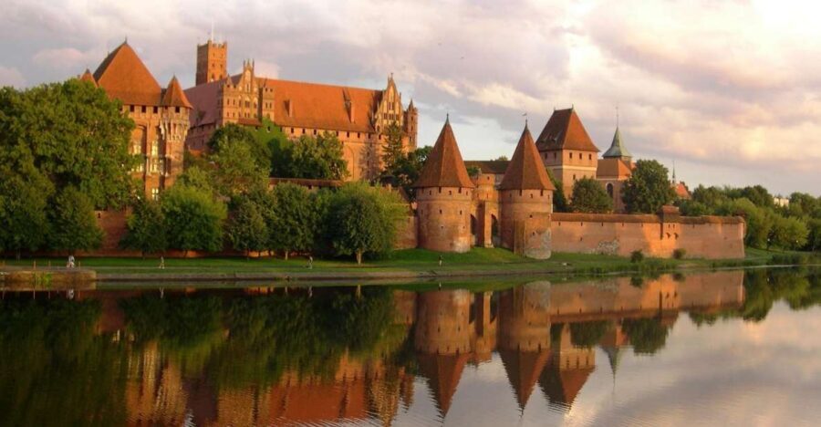 Private transportation to the Malbork Castle from Gdansk - Key things to know before you book