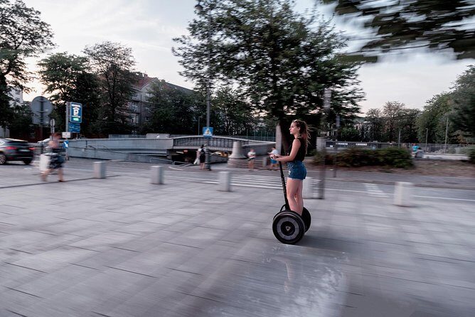 Segway Tour Gdańsk: Full Tour (Old Town + Shipyard) 3-Hour - Stara Stocznia 20: start with training, helmet, and a rain plan